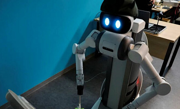 Dyson создает робота в помощь домохозяйкам