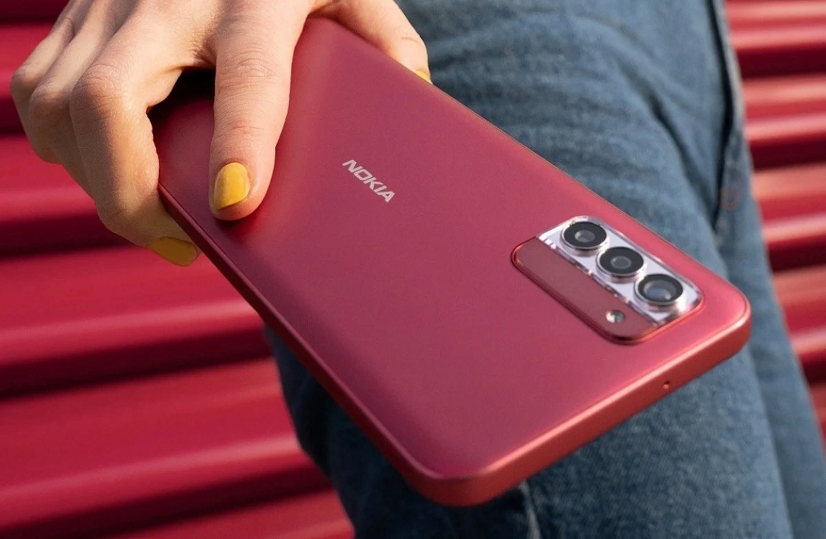 Nokia G42 вышел в розовом цвете
